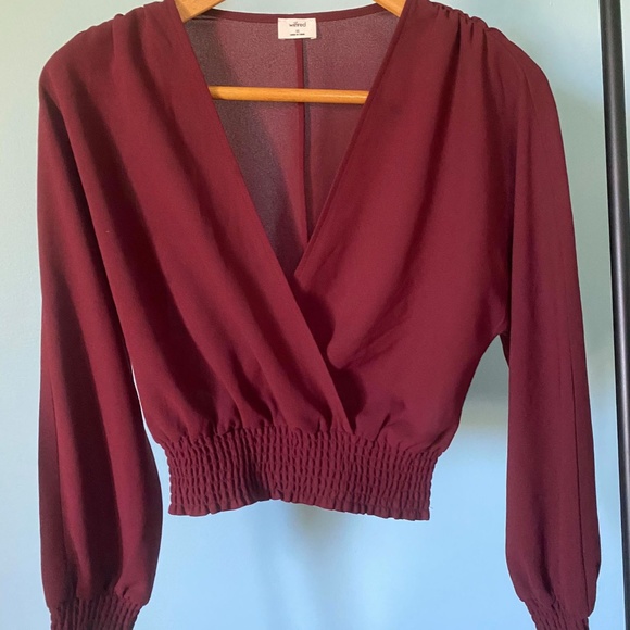 Aritzia Wilfred Blouse in Burgundy! - Picture 3 of 5